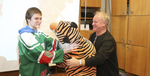 2014 "Lāči lido" mantiņas sāk ceļu pie bērniem