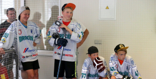 II jaunatnes hokeja sporta diena veiksmīgi aizvadīta