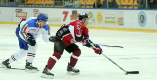 EIHC: Latvija - Itālija 2:1