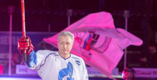 2016 Latvijas hokeja veterāni atzīst Krievijas leģendu pārākumu