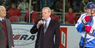 2016 Latvijas hokeja veterāni atzīst Krievijas leģendu pārākumu