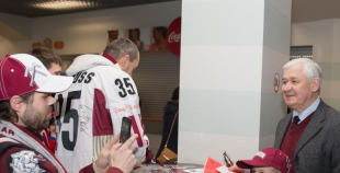 2016 Latvijas hokeja veterāni atzīst Krievijas leģendu pārākumu