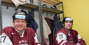 2016 Latvijas hokeja veterāni atzīst Krievijas leģendu pārākumu