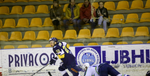 "Kurbads" vēlreiz uzvar HK "Mogo" un iekļūst finālā