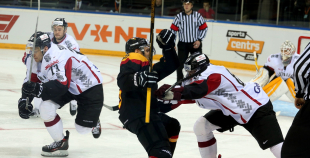 2016 EHC: Latvija - Vācija 4:1
