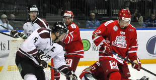 Uzvara arī otrajā spēlē