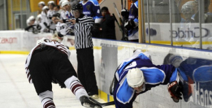 Foto: "Dinamo/Juniors" uzvar Ozolniekus