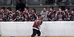 "Dinamo/Juniors" viena soļa attālumā no 'čempiona titula