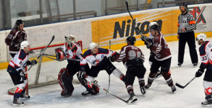 "Dinamo/Juniors" viena soļa attālumā no 'čempiona titula