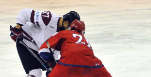 U-20 izlases hokejisti zaudē Krievijai