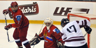 U-20 izlases hokejisti zaudē Krievijai