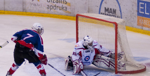 LČ hokejā sācies ar Liepājas Metalurga 2 uzvaru pār Energija-Orakulas