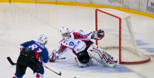 LČ hokejā sācies ar Liepājas Metalurga 2 uzvaru pār Energija-Orakulas