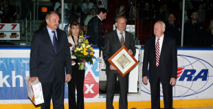 Mirkļi no no Jāņa Kvēpa sumināšanas 70 gadu jubilejā