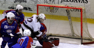 "Laima" paliek trešās