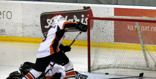 Ozolnieki pagarina uzvaras sēriju