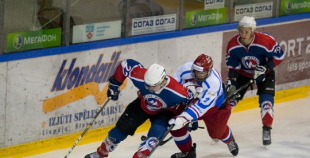 Liepāja pārliecinoši apspēlē HK Ogre