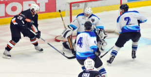 Ozolnieki rezultatīvā spēlē pārspēj SMScredit.lv