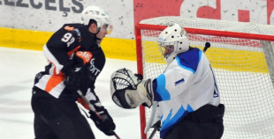 Ozolnieki rezultatīvā spēlē pārspēj SMScredit.lv