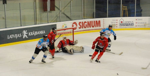 Grūta uzvara jaunās formās