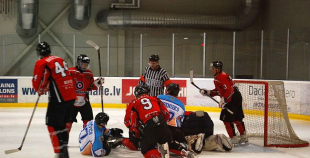 Grūta uzvara jaunās formās