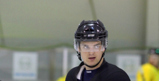 Latvijas izlase aizvada pirmo treniņu