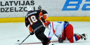 Divās dienās divas uzvaras