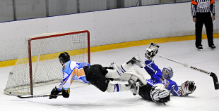 Ozolnieki apspēlē HS Rīga/LSPA