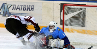 Latvija U-18 - Kazahstāna U-18 8:1