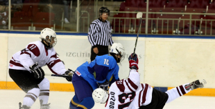 Latvija U-18 - Kazahstāna U-18 8:1