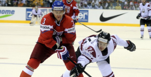 Latvija čempionātu sāk ar cienīgu zaudējumu čehiem