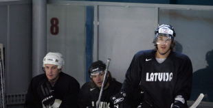 In memoriam. Kārlis Skrastiņš 1974-2011