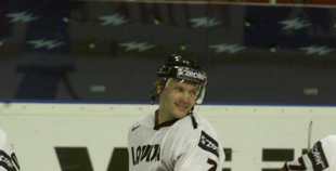 In memoriam. Kārlis Skrastiņš 1974-2011