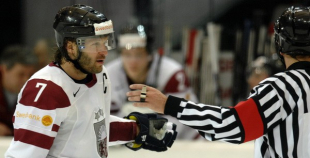 In memoriam. Kārlis Skrastiņš 1974-2011