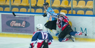 "Liepājas Metalurgs 2" spraigā spēlē pārspēj čempionāta līdervienību "Ozolnieki/Monarch"