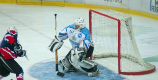 "Liepājas Metalurgs 2" spraigā spēlē pārspēj čempionāta līdervienību "Ozolnieki/Monarch"