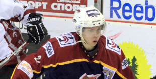 "Juniors" viesos uzveic "HS Rīga/Prizma"