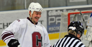 Vecie buki vēl grauž ledu