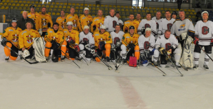 Vecie buki vēl grauž ledu