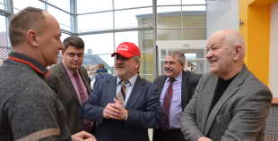 Jēkabpilī atklāta izstāde "Latvijas hokejam - 80"