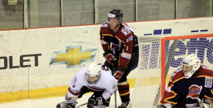 "Juniors" pēcspēles metienos uzveic "Prizmu"