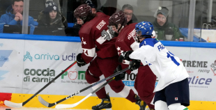 Latvijas izlase sagrauj Itāliju un iekļūst Jaunatnes olimpiādes pusfinālā