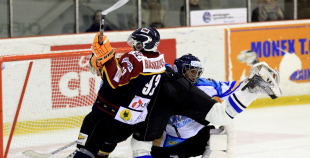 "Prizma" pārspēj čempionāta līderus