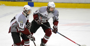 "SMScredit.lv" "bullīšos" apspēlē HK "Rīga-95"