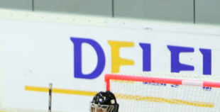 Latvijas hokejistes "bullīšos" uzveic Kazahstānas izlasi