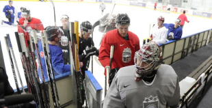 Hokeja izlases pirmais treniņš