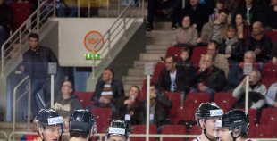 Latvijas hokeja izlase uzveic Krieviju