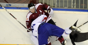 Latvija bullīšos uzvar Franciju