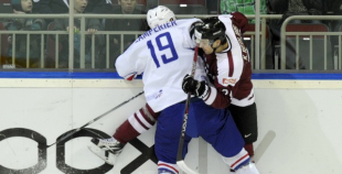 Latvija bullīšos uzvar Franciju