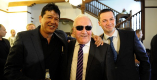 Hokejisti pieņemšanā Latvijas vēstniecībā Stokholmā